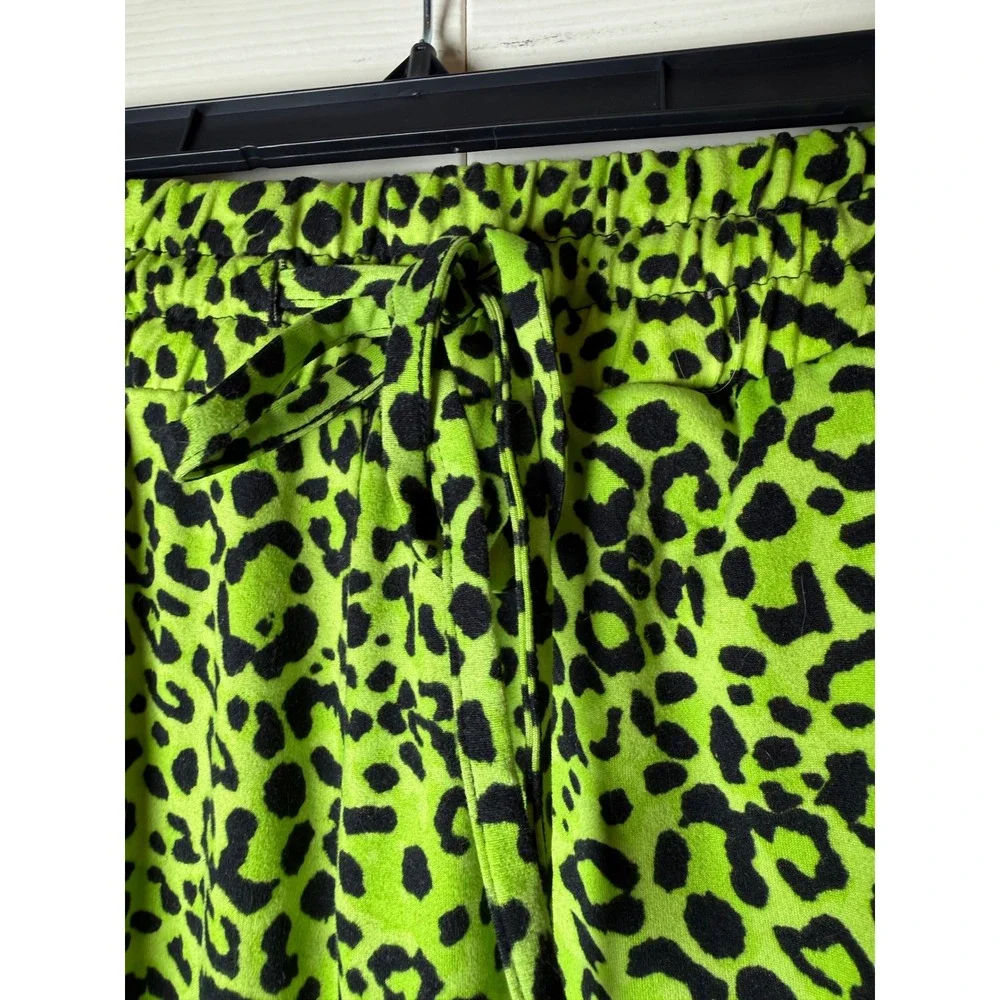 Zenana green and black leopard print set long-sleeved top and matching joggers